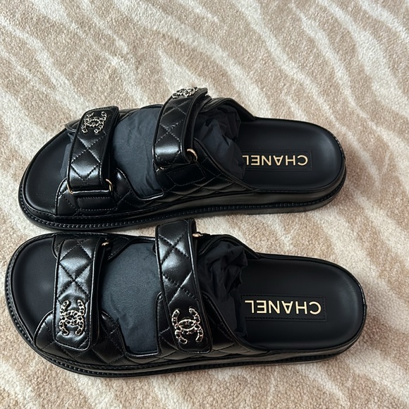 Chanel Mules 2024 - Picture 4 of 6